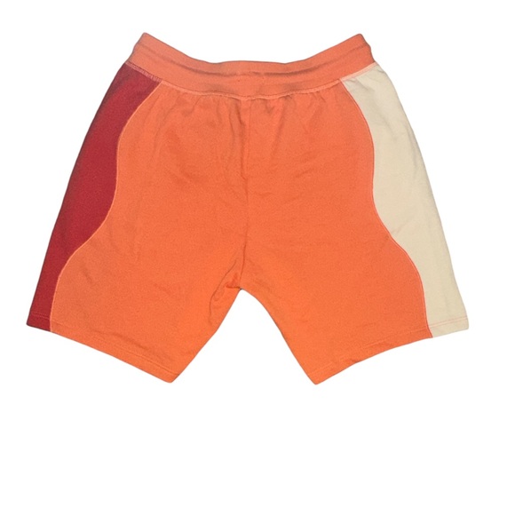 River Island ombre waved shorts color orange/white/red - Picture 2 of 4